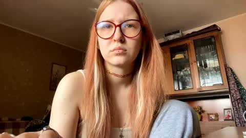 Snapshot of karinamuccia chatting on March 7, 2026, 7:27 am Karina online show from March 7, 2026, 7:27 am