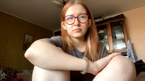 Snapshot of karinamuccia chatting on April 11, 2026, 7:02 am Karina online show from April 11, 2026, 7:02 am