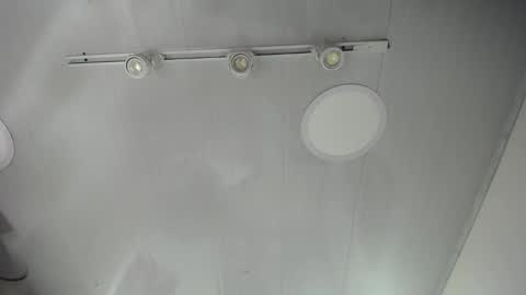 Karin online show from October 14, 2025, 11:33 am