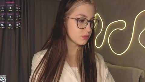 Grace  online show from February 15, 2026, 4:09 am