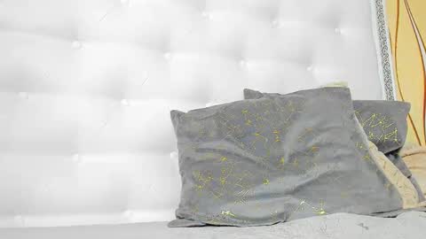 Snapshot of karissia_ chatting on October 22, 2025, 4:46 am KARISSIA online show from October 22, 2025, 4:46 am