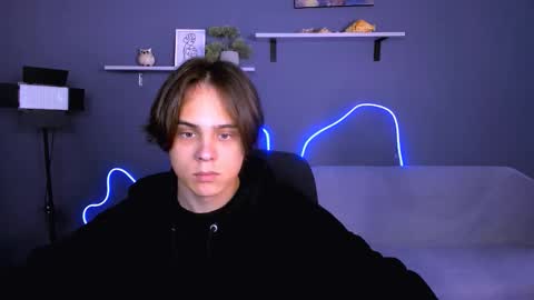 Snapshot of karl_mans chatting on October 15, 2025, 8:47 am Karl online show from October 15, 2025, 8:47 am