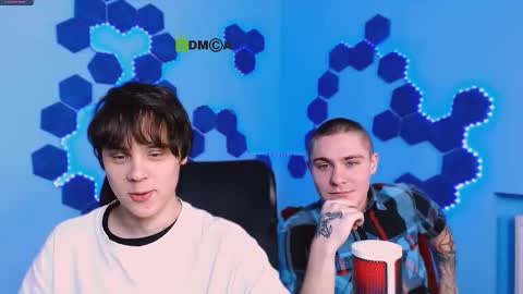 Snapshot of karl_mans chatting on November 30, 2025, 10:08 am Karl online show from November 30, 2025, 10:08 am