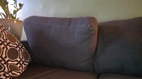 Snapshot of karl_mask chatting on December 10, 2024, 8:38 pm Karl online show from December 10, 2024, 8:38 pm