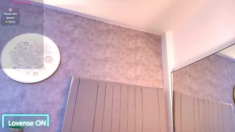 Snapshot of karla__ruiz chatting on September 21, 2025, 7:26 pm Karla online show from September 21, 2025, 7:26 pm