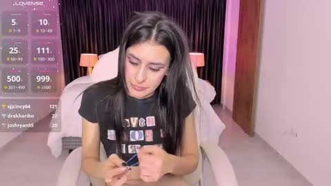 Snapshot of karlaa_james chatting on March 1, 2025, 6:57 am Karlaa  online show from March 1, 2025, 6:57 am