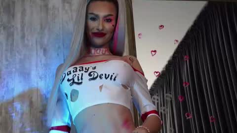 Snapshot of karlabart chatting on October 31, 2025, 8:21 pm KarlaBart online show from October 31, 2025, 8:21 pm