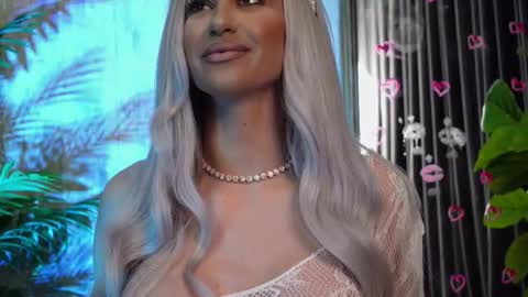 Snapshot of karlabart chatting on November 1, 2025, 8:22 pm KarlaBart online show from November 1, 2025, 8:22 pm