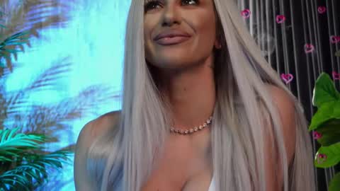 Snapshot of karlabart chatting on November 2, 2025, 9:06 pm KarlaBart online show from November 2, 2025, 9:06 pm