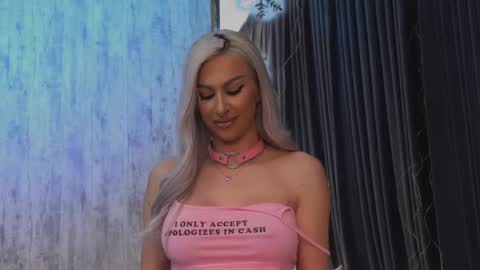 KarlaBart online show from January 10, 2026, 8:10 pm