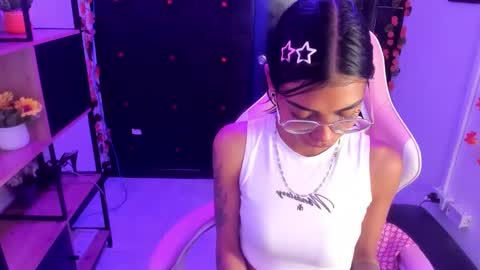 Snapshot of karlaslutskinny__ chatting on February 22, 2026, 10:30 pm karlaslutskinny__ online show from February 22, 2026, 10:30 pm