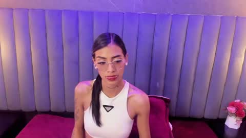 Snapshot of karlaslutskinny__ chatting on June 30, 2026, 8:43 pm karlaslutskinny__ online show from June 30, 2026, 8:43 pm