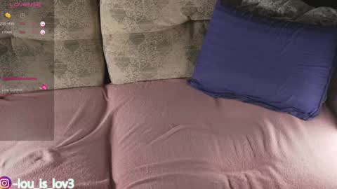 Karlos and Louis online show from February 9, 2025, 2:17 am