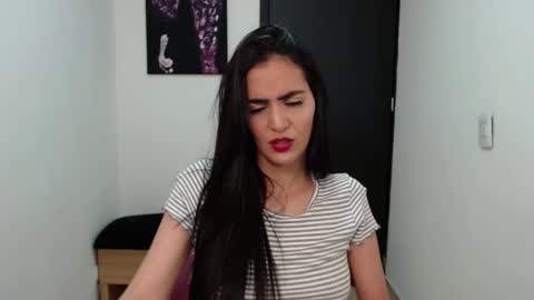 Snapshot of karlota_hank chatting on November 5, 2025, 12:10 am Karlis online show from November 5, 2025, 12:10 am