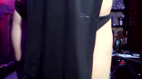 Snapshot of karlykox chatting on March 2, 2026, 7:26 am Karlykox online show from March 2, 2026, 7:26 am