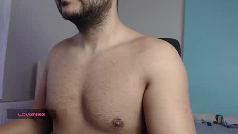 Snapshot of karnx_live chatting on December 18, 2025, 1:50 pm Karn - click SHOW MORE to see all the videos and pics below online show from December 18, 2025, 1:50 pm