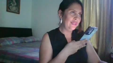 Snapshot of karol_gill chatting on January 22, 2025, 2:56 pm Karol online show from January 22, 2025, 2:56 pm