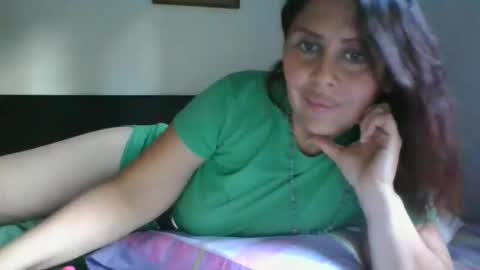 Snapshot of karol_gill chatting on February 1, 2025, 9:08 pm Karol online show from February 1, 2025, 9:08 pm