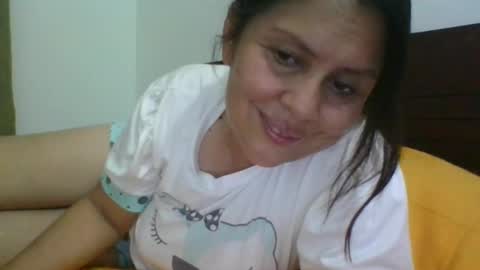 Snapshot of karol_gill chatting on February 14, 2025, 5:09 am Karol online show from February 14, 2025, 5:09 am