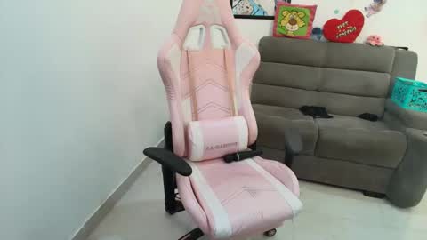    online show from March 3, 2025, 2:48 pm