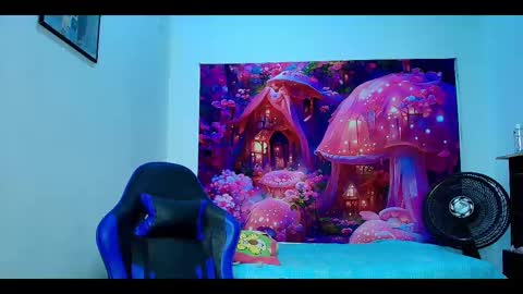    online show from October 18, 2025, 10:38 am