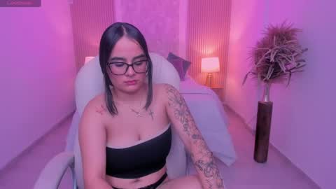 Snapshot of karol_priston chatting on April 21, 2026, 3:13 am karol_priston online show from April 21, 2026, 3:13 am