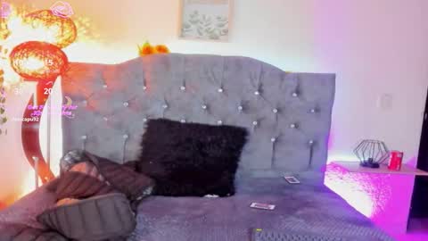 Karol online show from December 14, 2025, 3:34 am