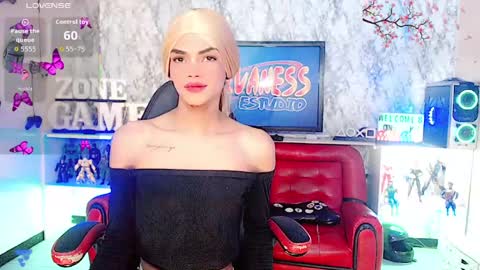 Snapshot of karol_vanessa__ chatting on April 29, 2026, 11:36 am karol Vanessa online show from April 29, 2026, 11:36 am