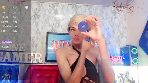 Snapshot of karol_vanessa__ chatting on April 30, 2026, 11:49 am karol Vanessa online show from April 30, 2026, 11:49 am