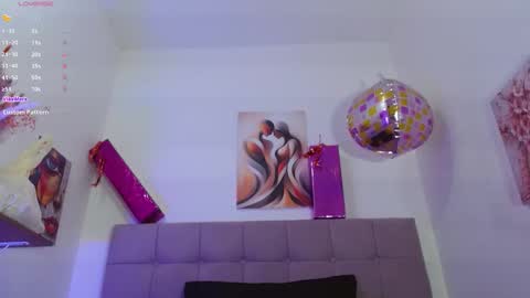 karol_wish online show from November 11, 2025, 8:31 pm