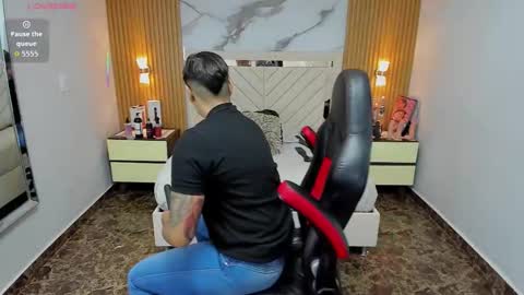 Karol and Luna online show from October 29, 2025, 7:37 pm