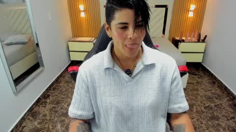 Karol and Luna online show from April 8, 2026, 7:25 pm