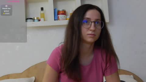 Snapshot of karoldolly chatting on April 11, 2026, 2:21 pm KarolDolly online show from April 11, 2026, 2:21 pm