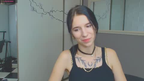 Snapshot of karolinablack chatting on December 8, 2024, 4:07 pm Karolina online show from December 8, 2024, 4:07 pm