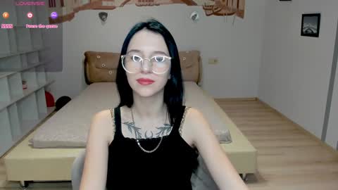 Snapshot of karolinablack chatting on January 19, 2025, 6:42 am Karolina online show from January 19, 2025, 6:42 am