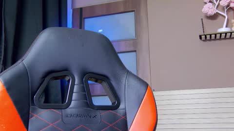 karoline121 online show from January 16, 2026, 9:08 pm