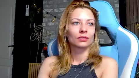 Snapshot of karoline121 chatting on March 4, 2026, 10:38 pm karoline121 online show from March 4, 2026, 10:38 pm