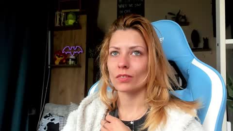 Snapshot of karoline121 chatting on March 26, 2026, 8:31 am karoline121 online show from March 26, 2026, 8:31 am