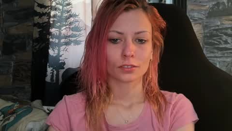 Snapshot of karoline121 chatting on April 3, 2026, 4:16 pm karoline121 online show from April 3, 2026, 4:16 pm