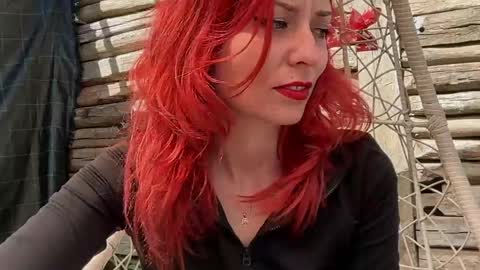 Snapshot of karoline121 chatting on May 10, 2026, 8:19 am karoline121 online show from May 10, 2026, 8:19 am
