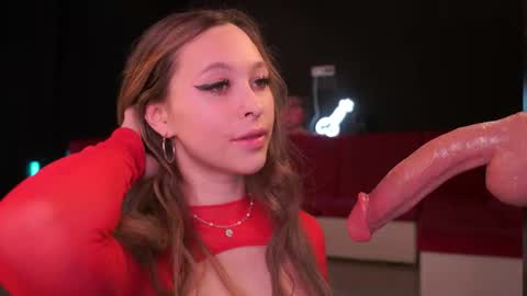 Caroline online show from March 2, 2026, 8:37 pm