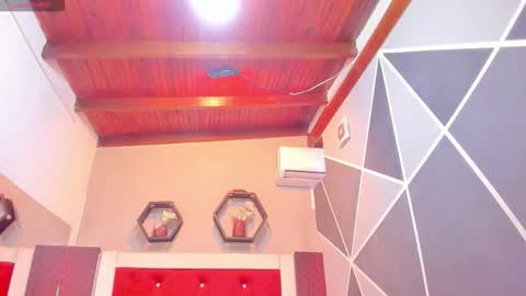 Karol online show from December 19, 2025, 12:01 pm