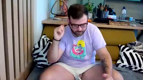 Karry300 online show from November 28, 2025, 9:34 am