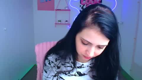 Karyna online show from February 3, 2026, 6:40 am