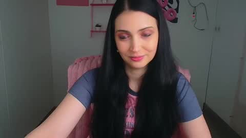 Snapshot of karyna_joy chatting on April 21, 2026, 11:27 am Karyna online show from April 21, 2026, 11:27 am
