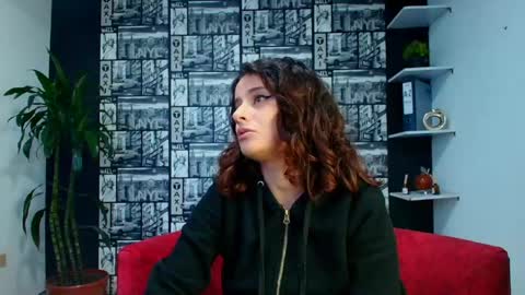 Snapshot of kassandra_james chatting on April 17, 2026, 3:15 pm kassandra james online show from April 17, 2026, 3:15 pm