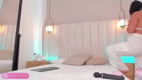 Kassia online show from November 16, 2025, 5:13 am