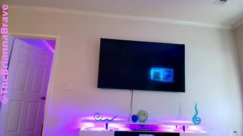 BriannaBrave online show from February 10, 2026, 7:29 pm