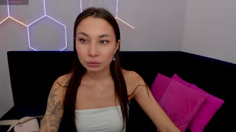 Snapshot of kat__cat chatting on May 22, 2026, 8:53 am kat__cat online show from May 22, 2026, 8:53 am