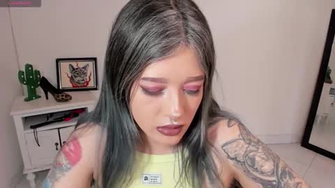 Alicia online show from November 13, 2025, 6:29 pm